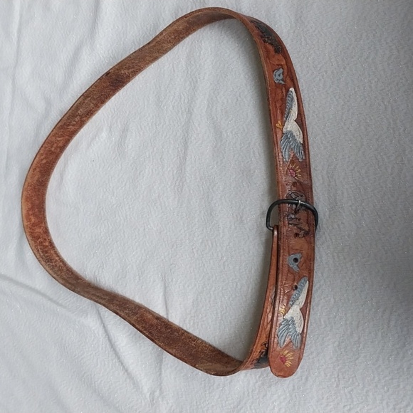 Hand Tooled Hand-made Western style Brown Leather Belt OS - Picture 3 of 6
